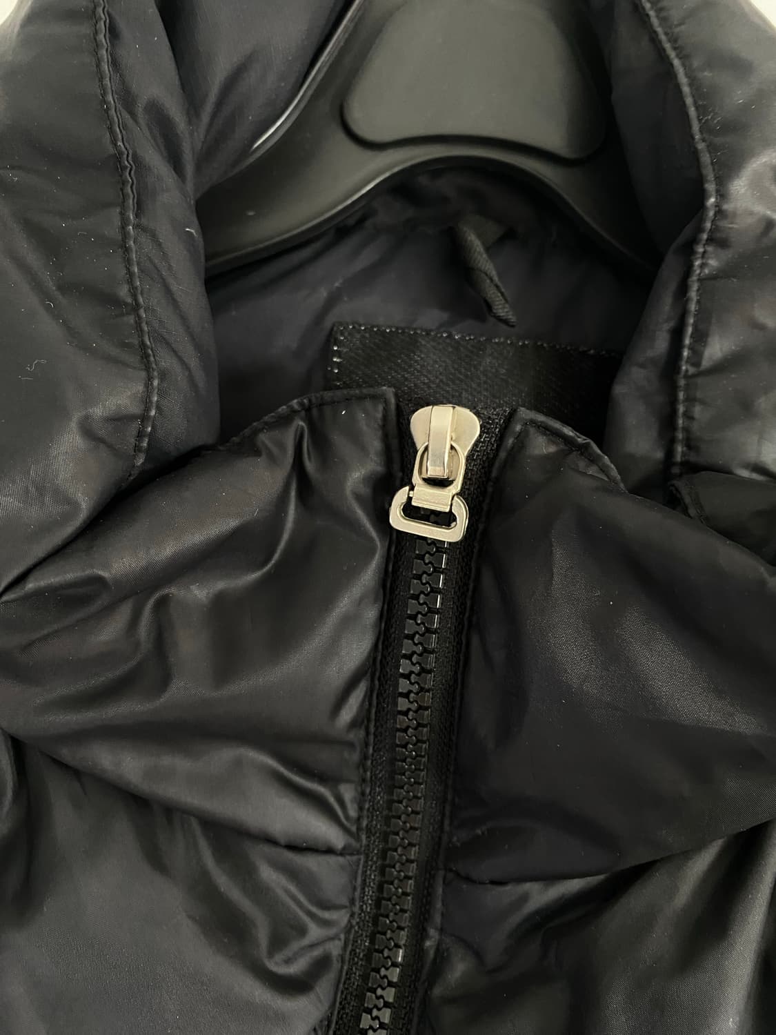 노스페이스 눕시 센터로고 700 패딩 해외판 L 상품이미지5