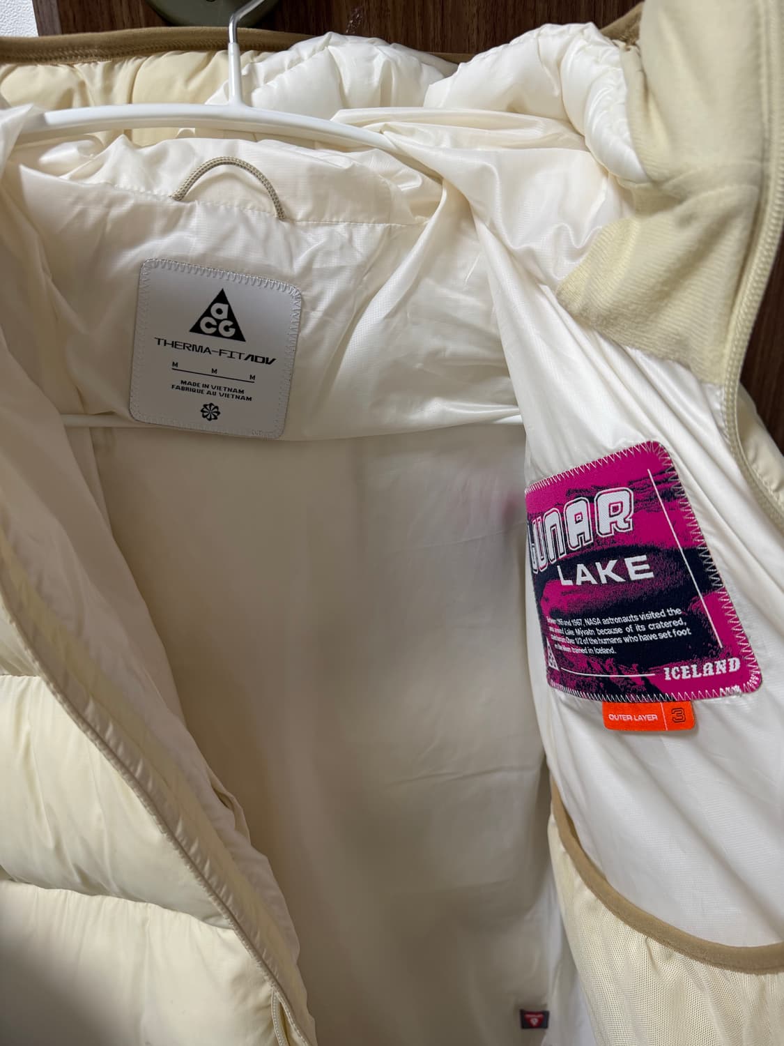 나이키 acg 패딩 거의 새상품 여성 M 사이즈 상품이미지7