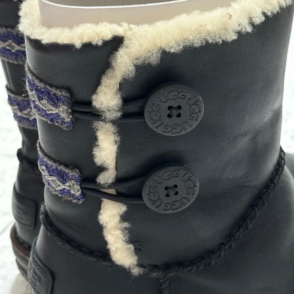 어그 UGG 240 가죽부츠 블랙 상품이미지6