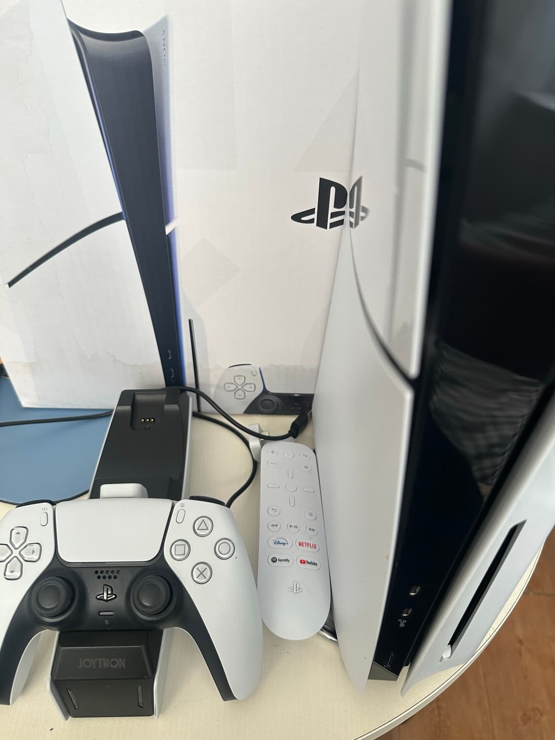 PS5 플레이스테이션5 슬림 디스크버전 + 리모컨 컨트롤러+사제 충전기+ 상품이미지1