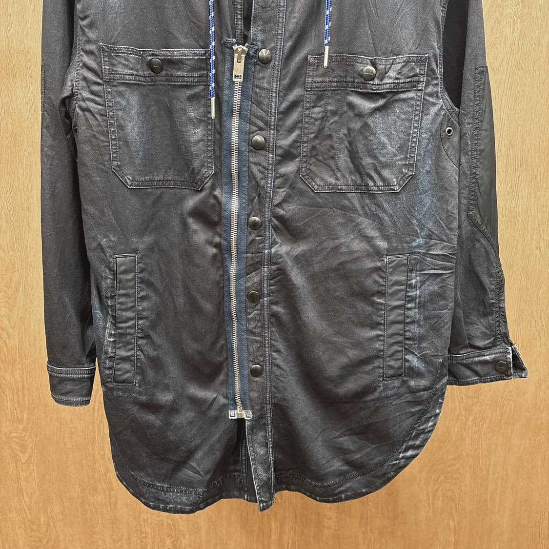 디젤 롱 후드 자켓 하이브리드 배색 워싱 지퍼 디테일 루즈핏 다크 네이비 상품이미지5