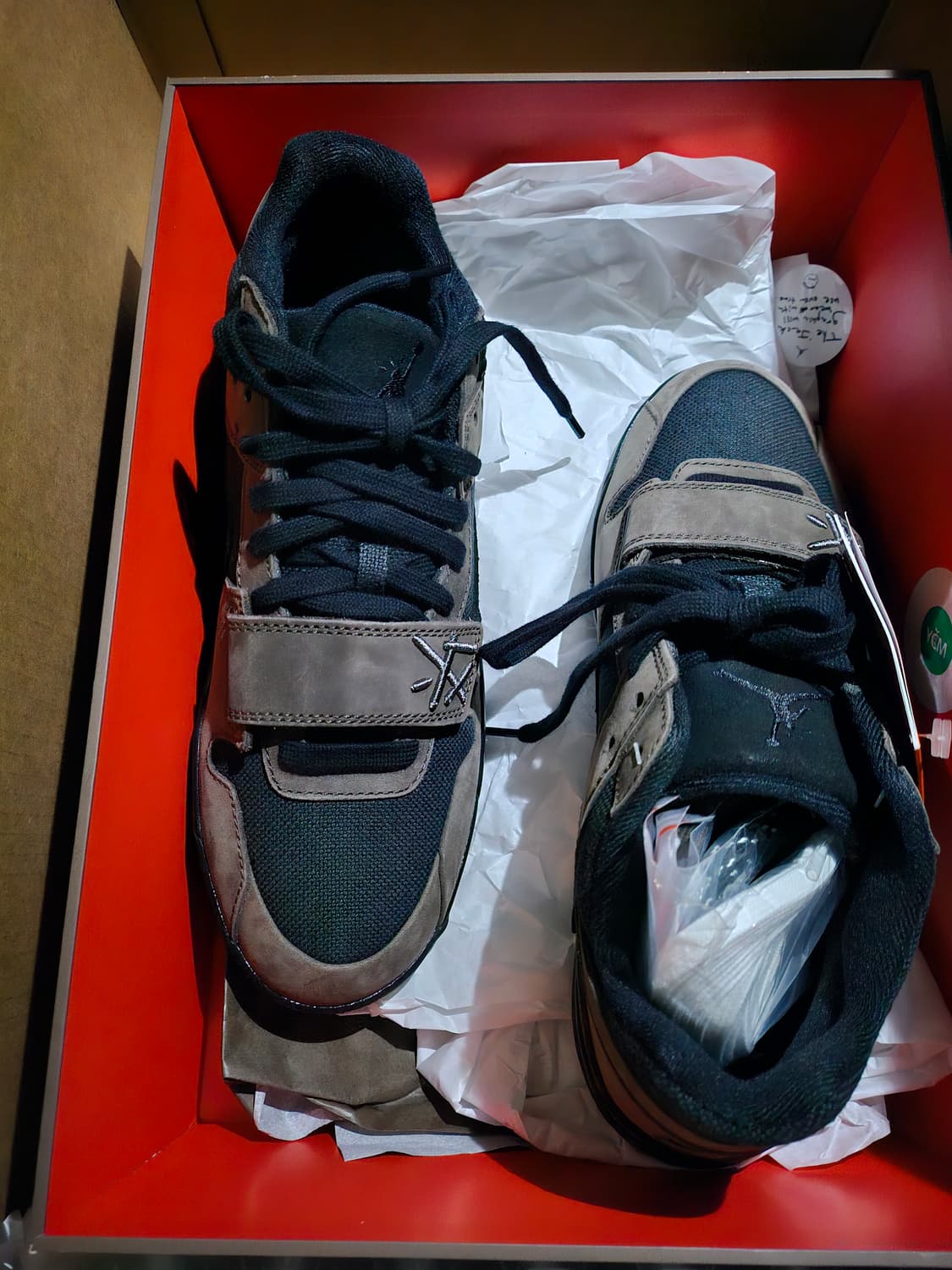 나이키 조던 x 트래비스 스캇 점프맨 잭 TR 290mm 상품이미지2