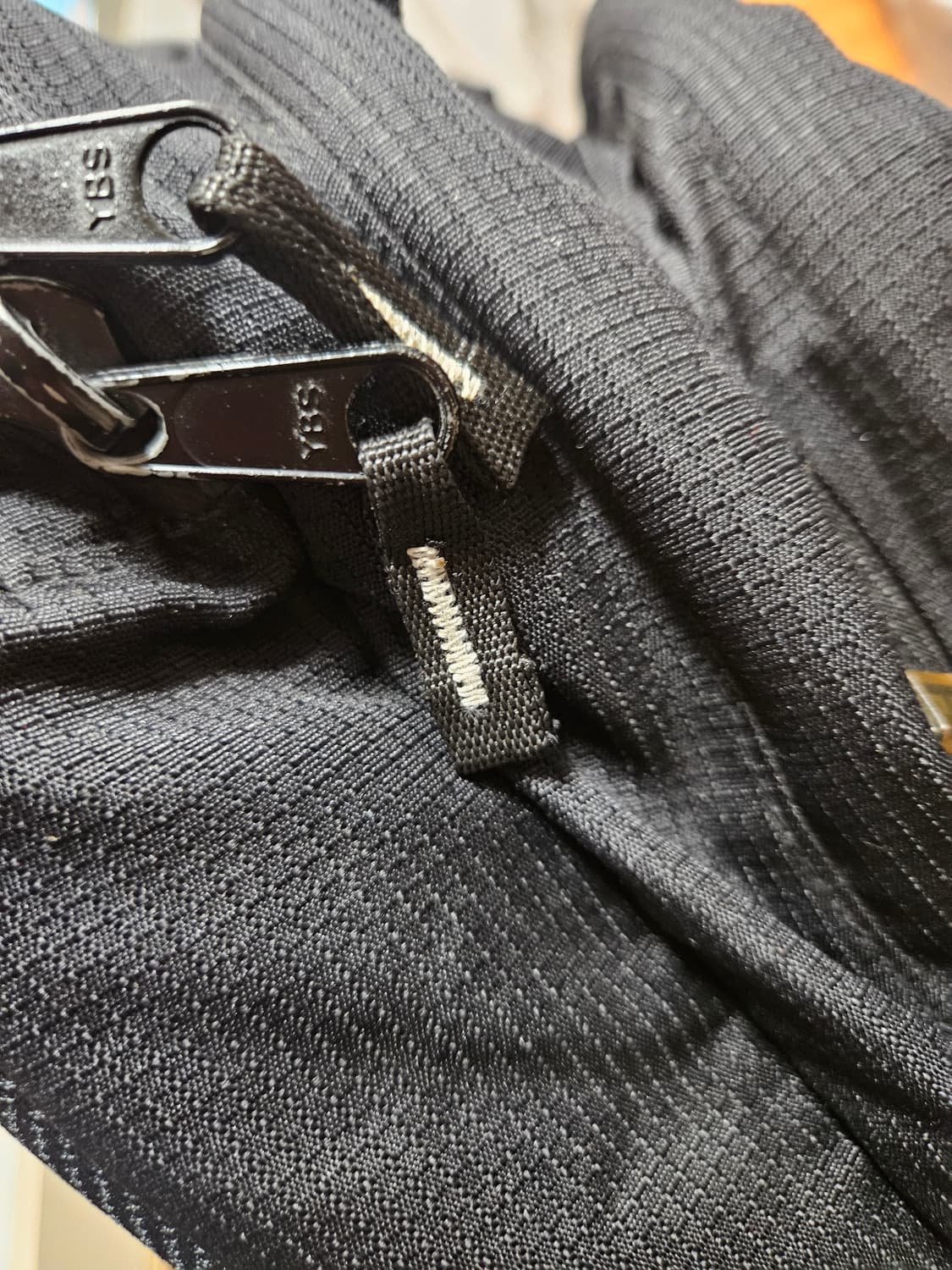 Columbia 컬럼비아 블랙 백팩 가방 등산 상품이미지6