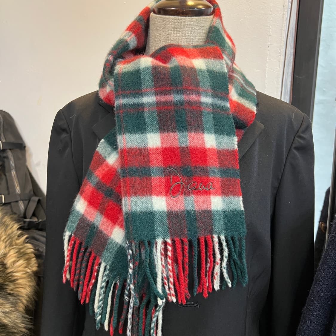 LOCHCARRON DIANA 캐시미어 머플러 상품이미지5