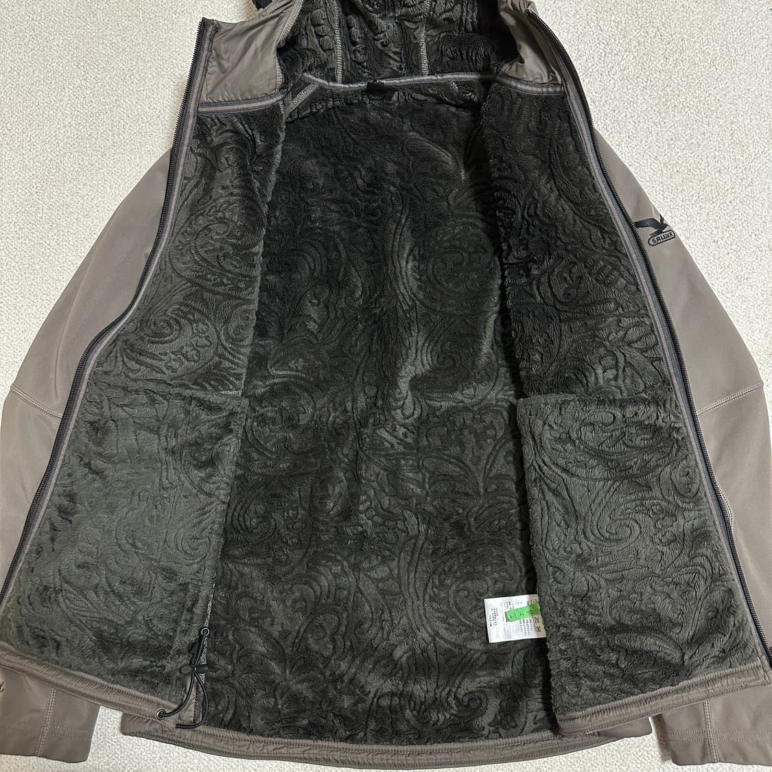 살레와 소프트쉘 후드 플리스 자켓 상품이미지4