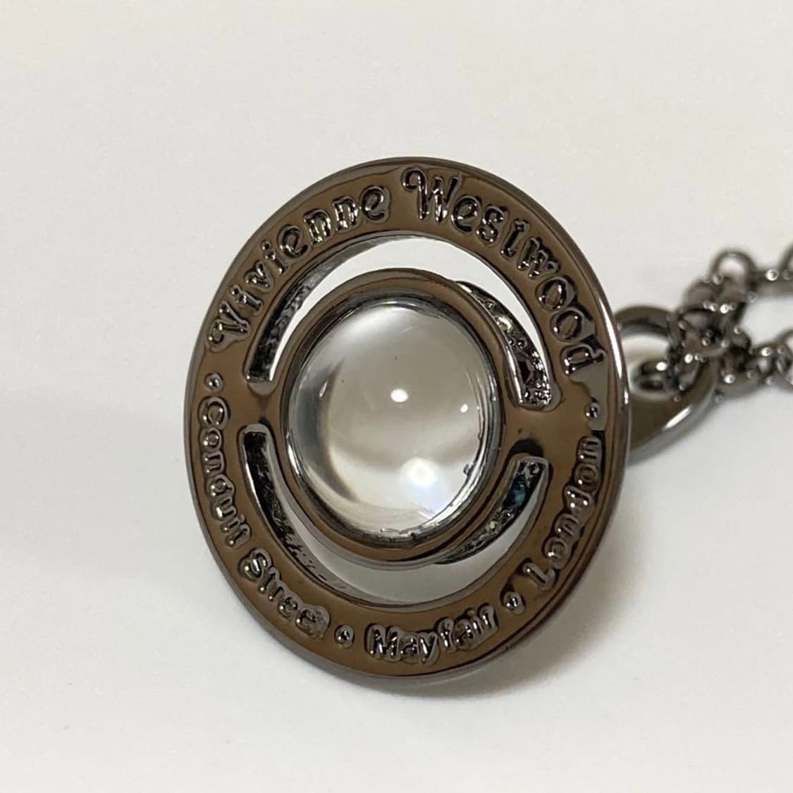 비비안 웨스트우드 실버 크리스탈 3d orb펜던트 체인 목걸이(새상품) 상품이미지3