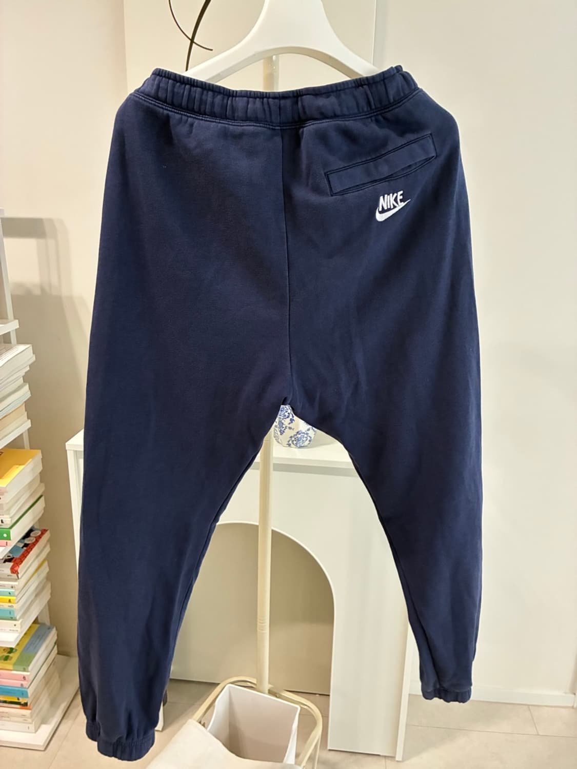 나이키 스마일로고  트레이닝바지 상품이미지2