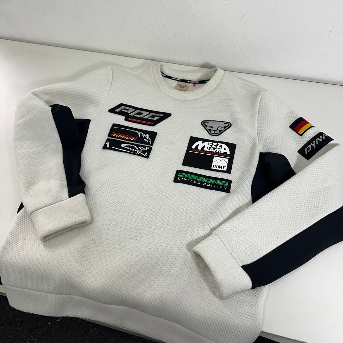 95 M 다이나핏 크림아이보리 팀독일 플리스맨투맨 상품이미지1