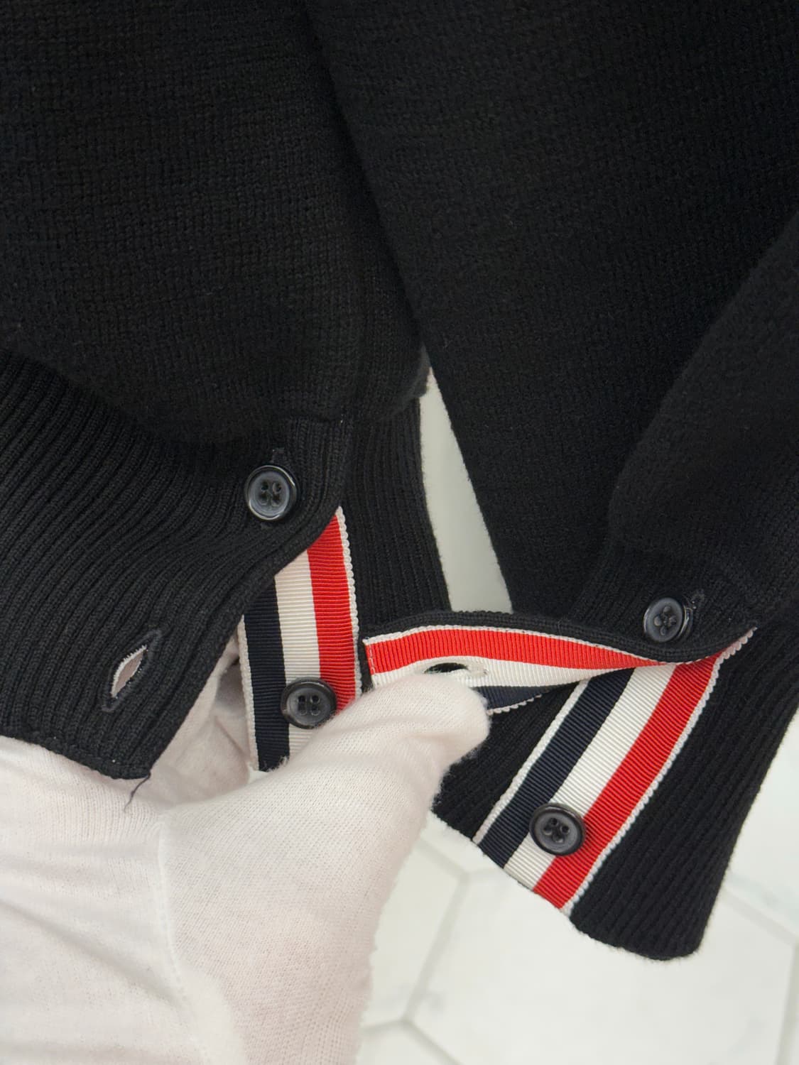 [3] 톰브라운 사선완장 밀라노스티치 가디건 상품이미지4
