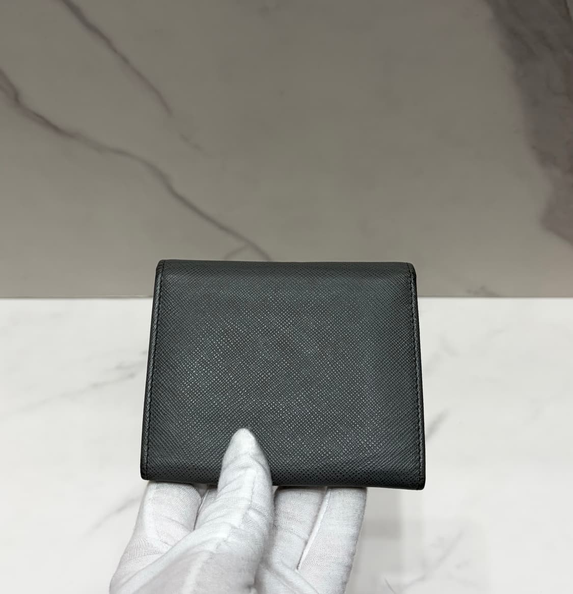 [정품] 프라다 비텔로 플랩 반지갑 상품이미지2