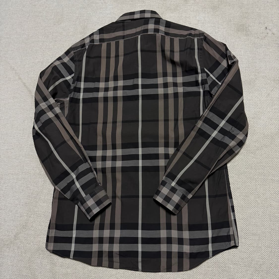 버버리 다크 브라운 체크 셔츠 상품이미지6