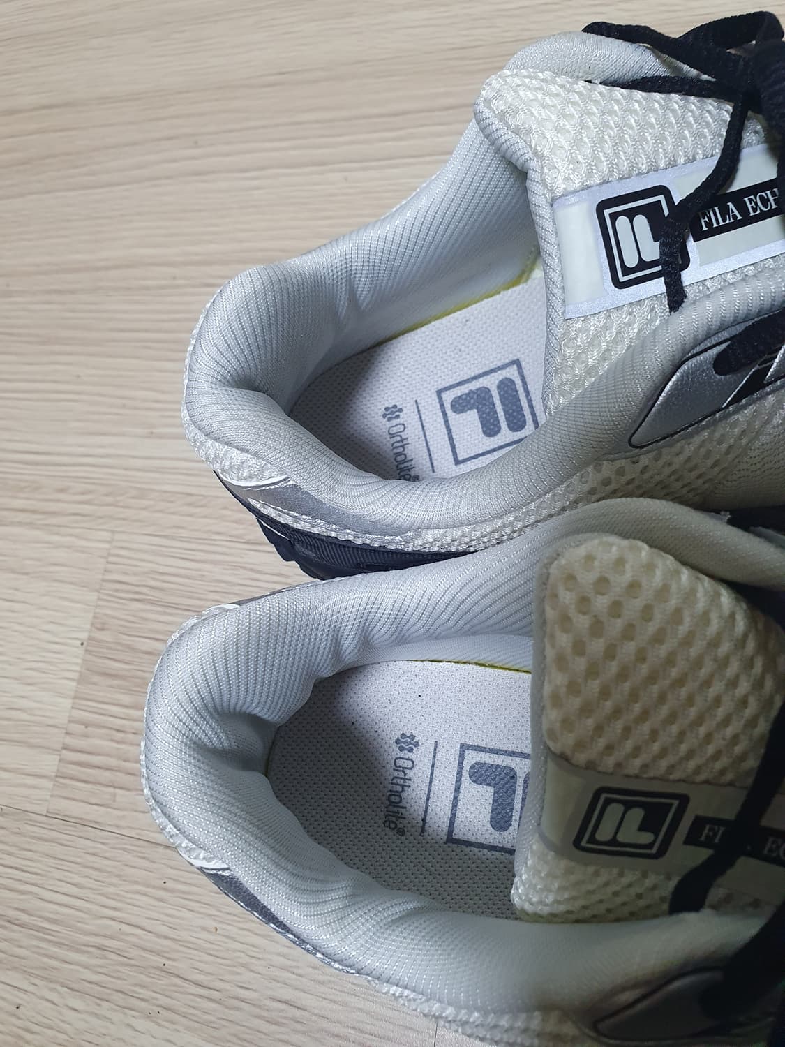 휠라 에샤페 실버문 운동화 260 상품이미지8