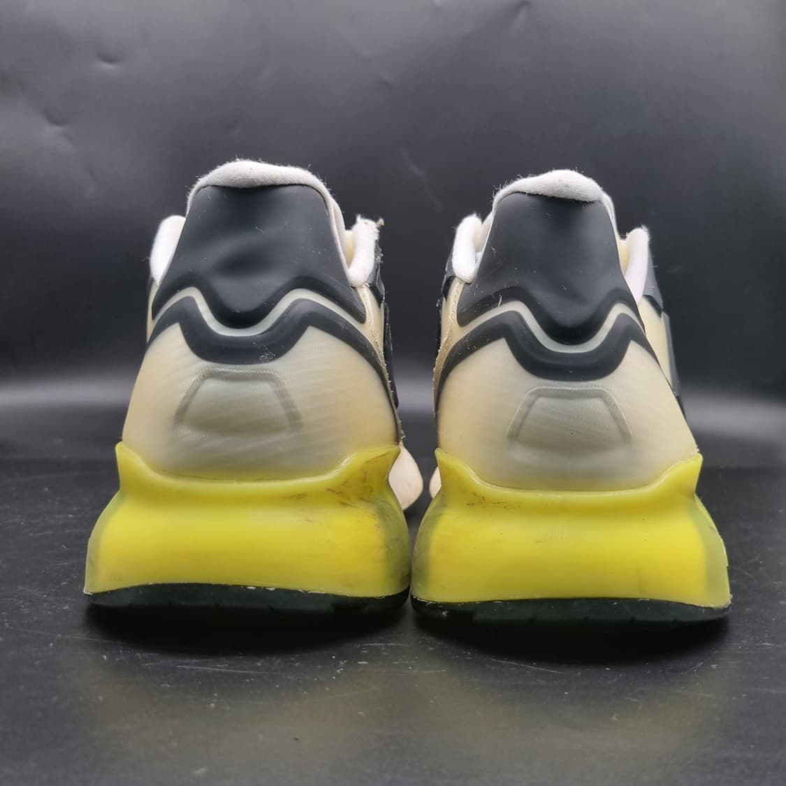 아디다스 zx부스트 퓨처쉘 남성운동화260 상품이미지4