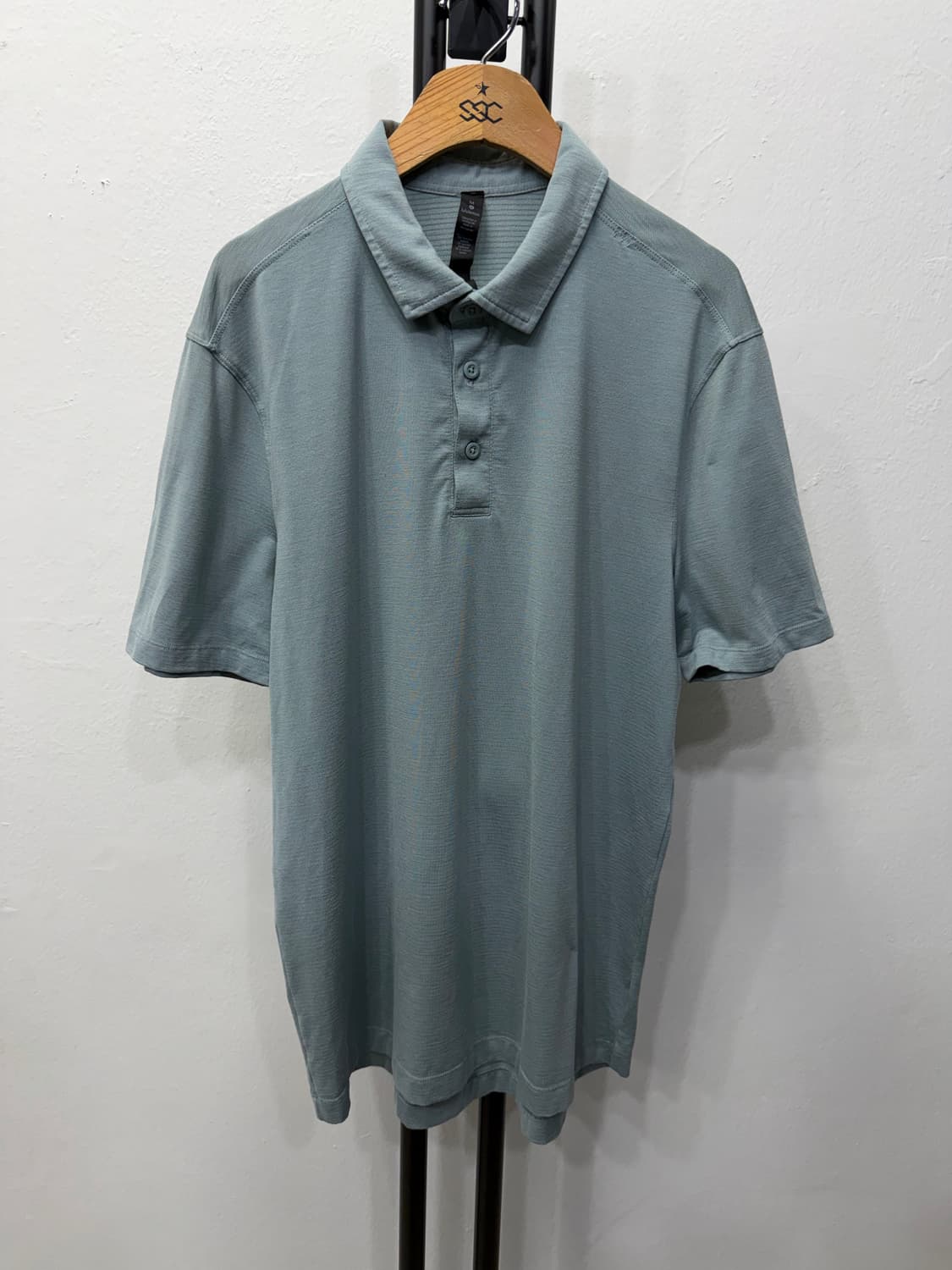 정품) 룰루레몬 남성 기능성 반팔티 M 상품이미지1