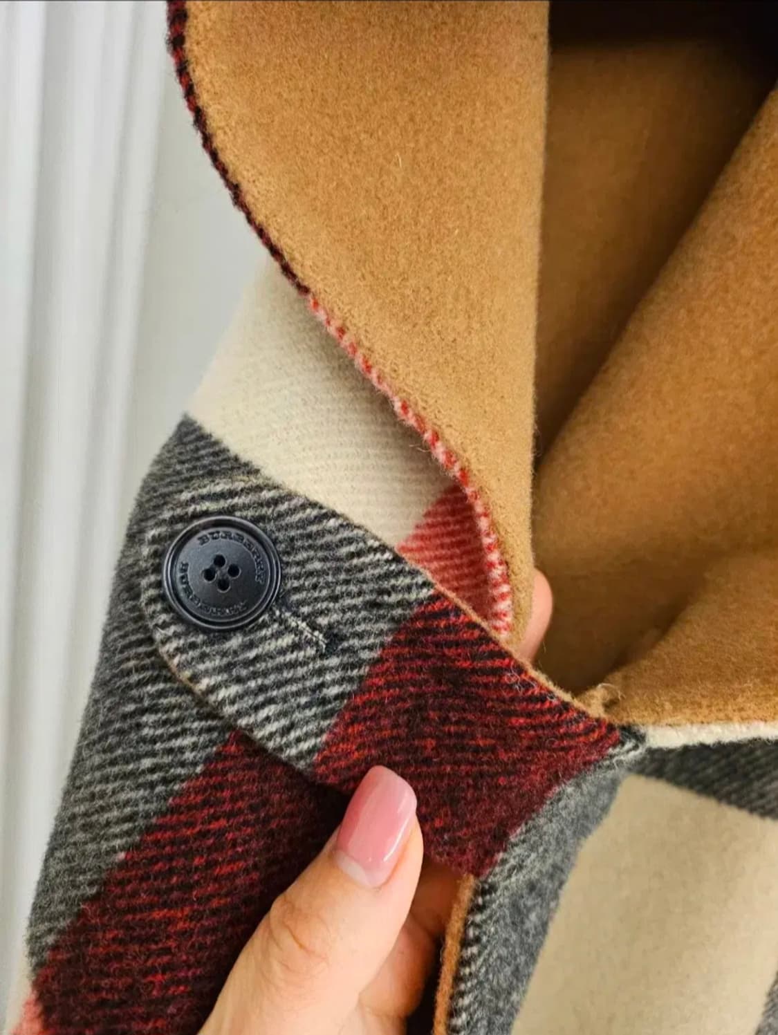 (급처)정품 버버리 리버시블 양면 케이프 현아 판쵸코트 상품이미지6