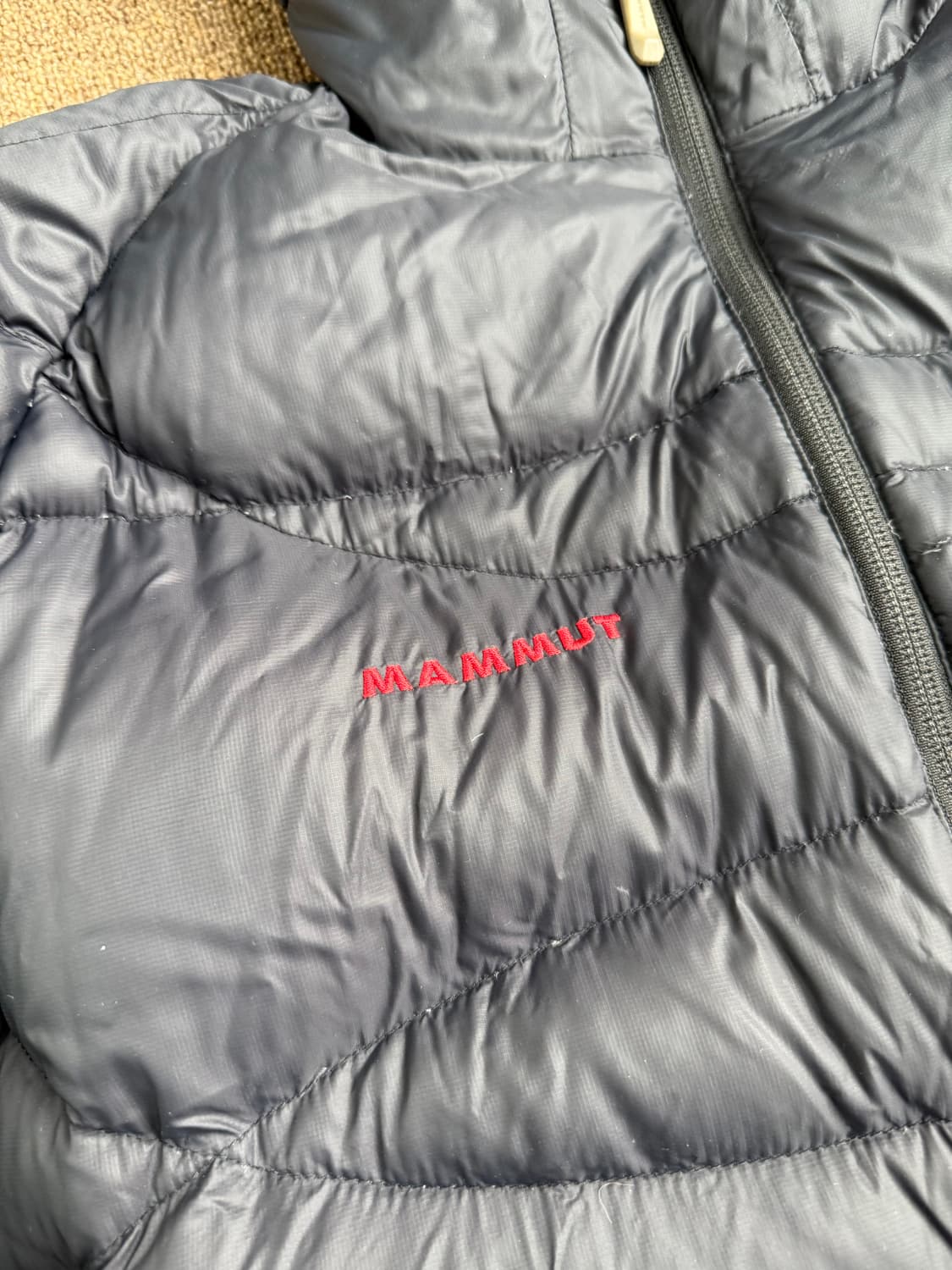 (L) MAMMUT 마무트 구스다운 650필파워 패딩 상품이미지9