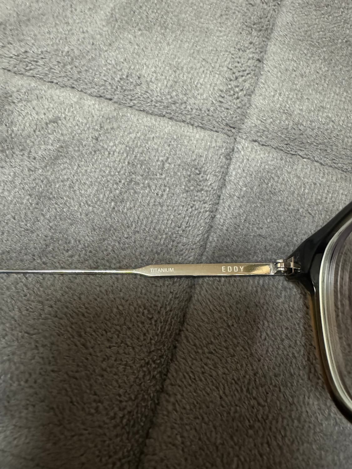 젠틀몬스터 에디 카키색상 상품이미지3