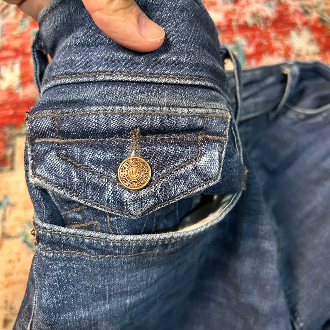 [36] 트루 릴리전 슬림 스트레이트 핏 데님 팬츠 상품이미지6