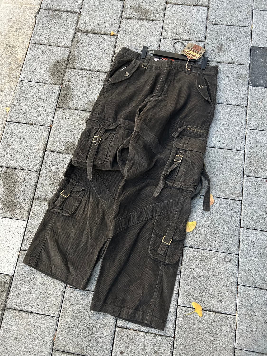 *rare design* 2000s 코듀로이 멀티포켓 와이드 카고팬츠 상품이미지1