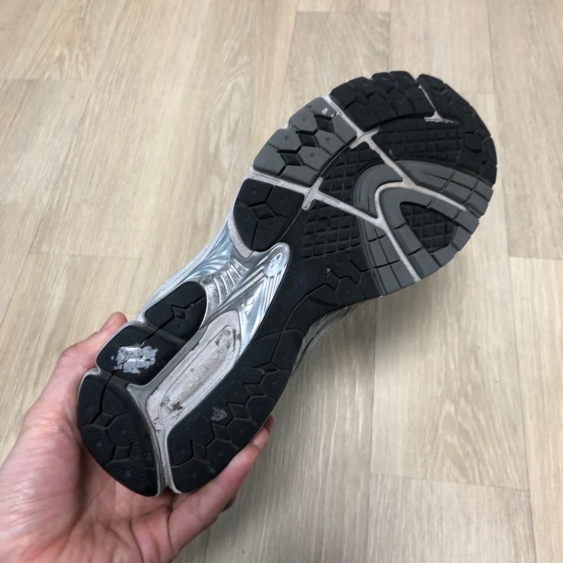 (245) 뉴발란스 New balance ML 2002 그레이 러닝화 상품이미지8