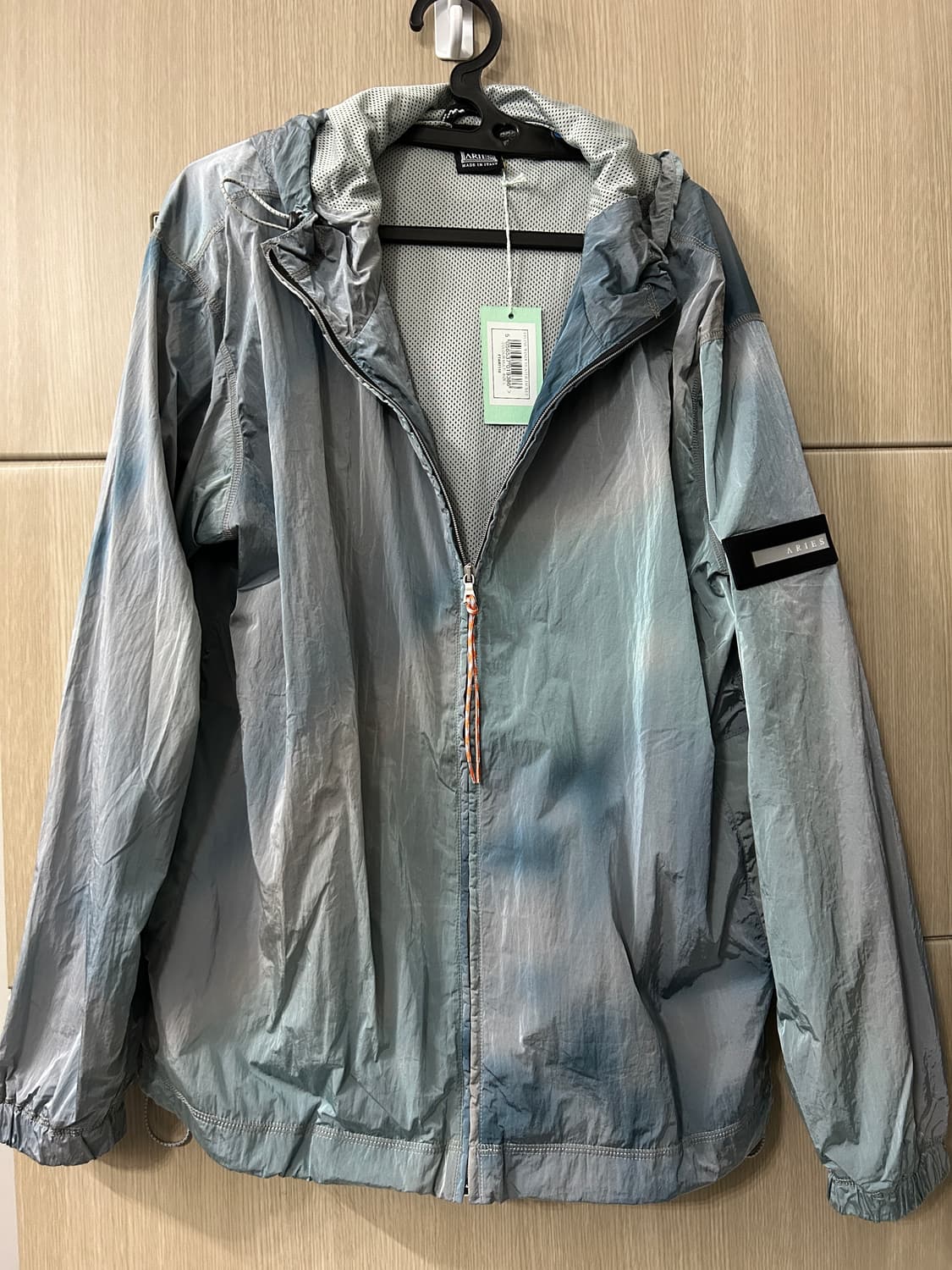Aries 에리즈얼라이즈 바람막이 L 상품이미지5