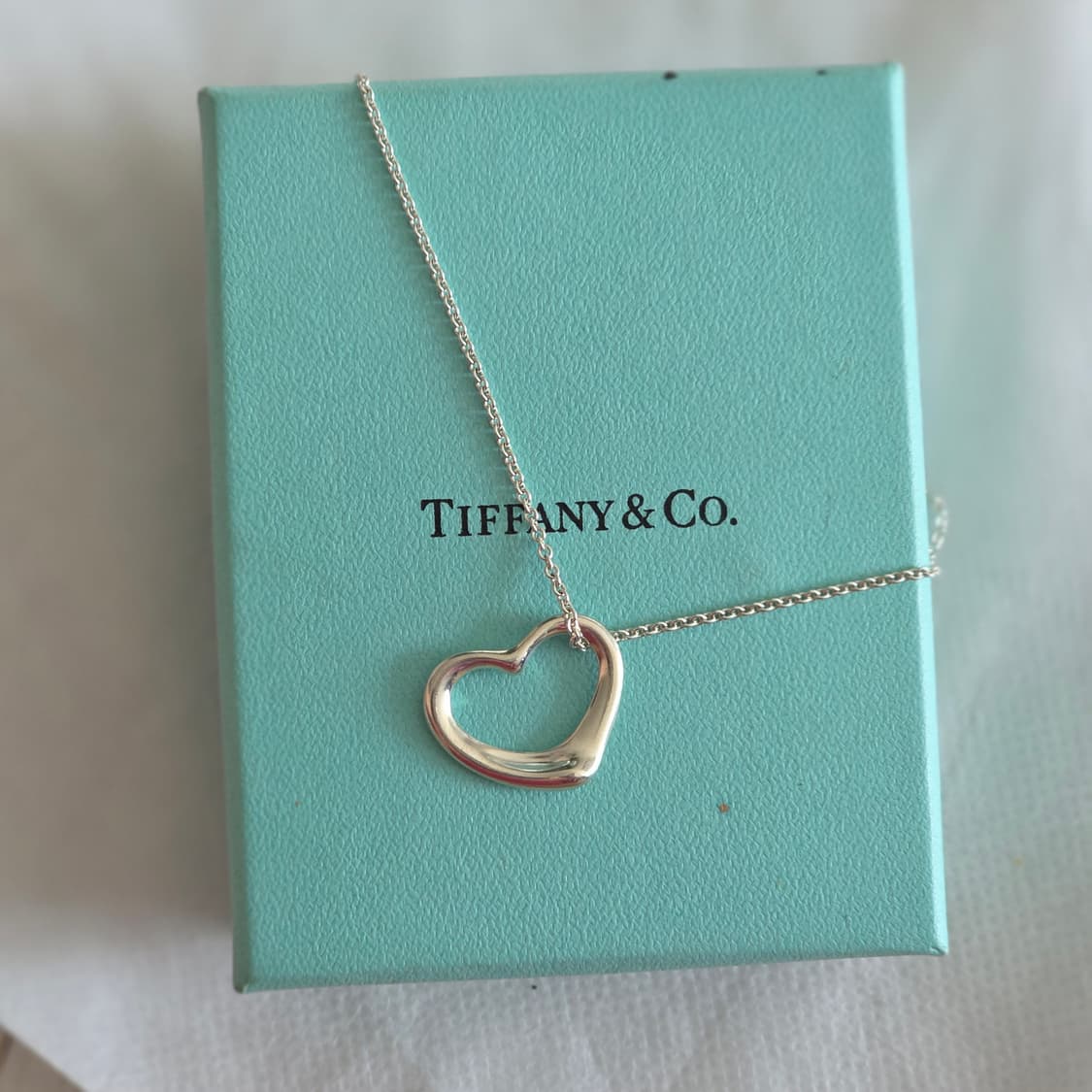 티파니앤코 엘사 퍼레티 20mm 오픈 하트 목걸이 상품이미지2