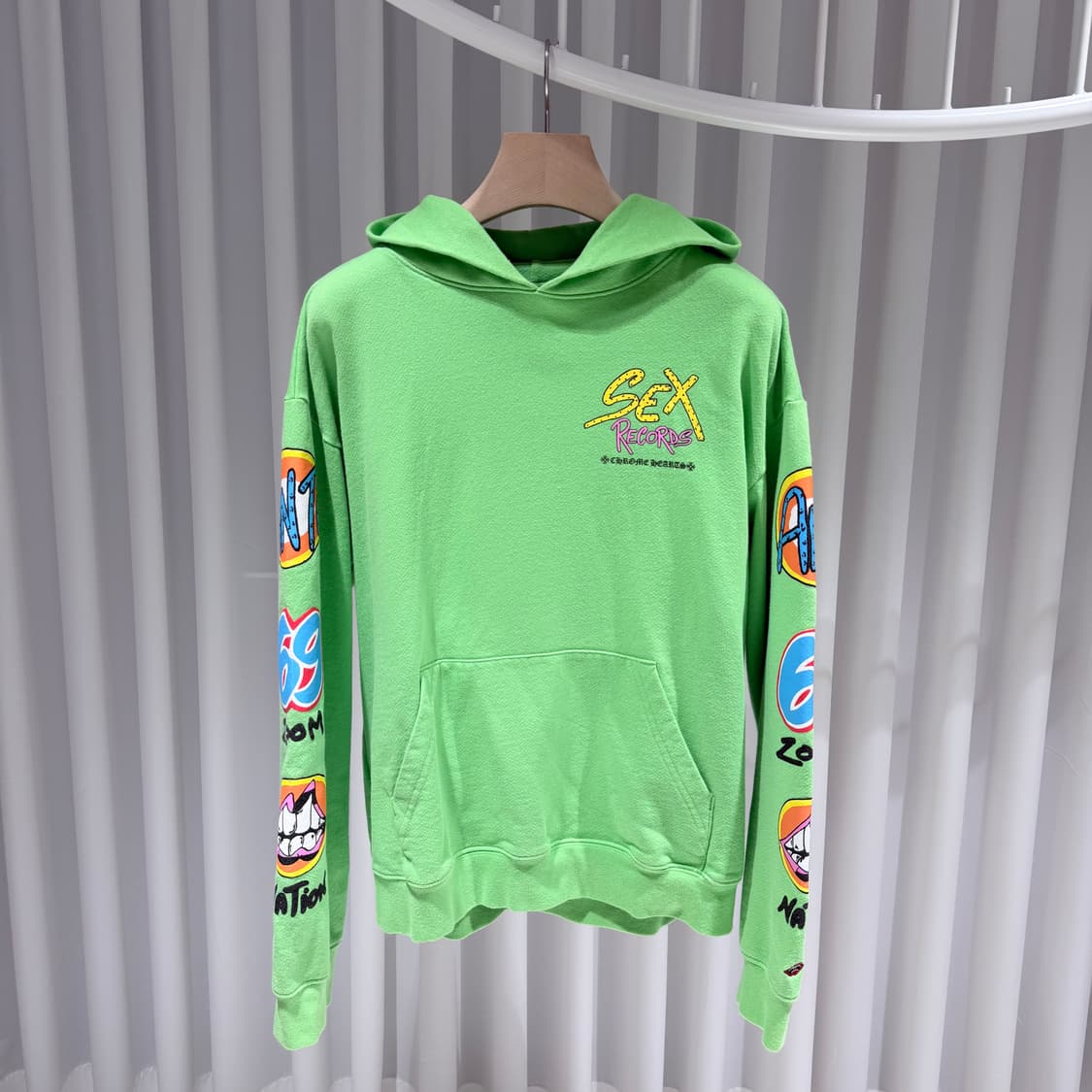 XL / 크롬하츠 매티보이 섹스 레코드 후드티셔츠 상품이미지2