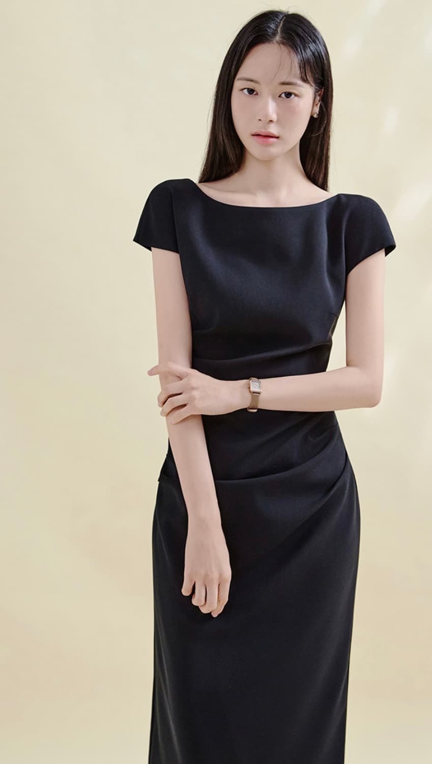 이바나헬싱키 Roosa black 상품이미지1