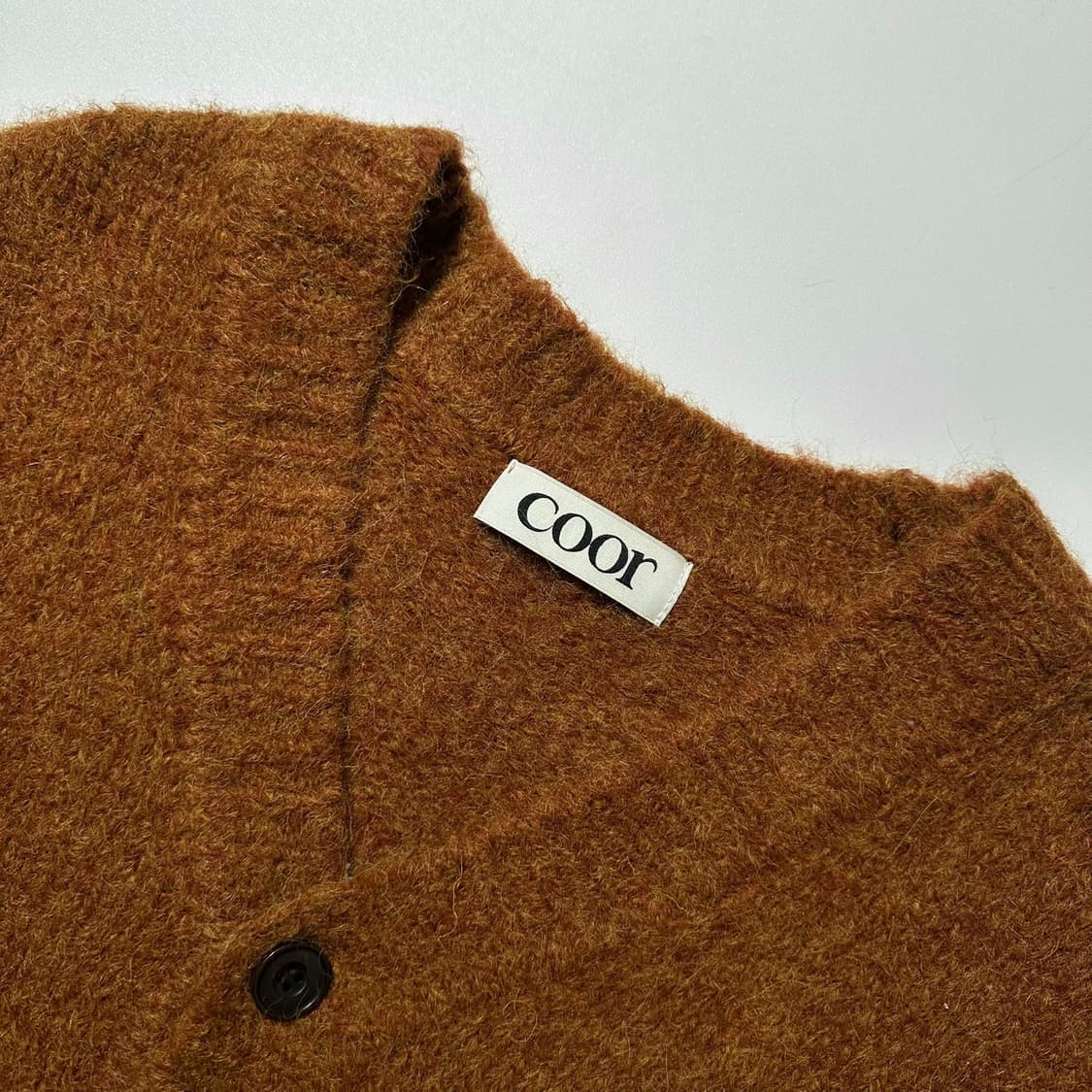 쿠어 헤어리 알파카 니트 가디건 상품이미지4