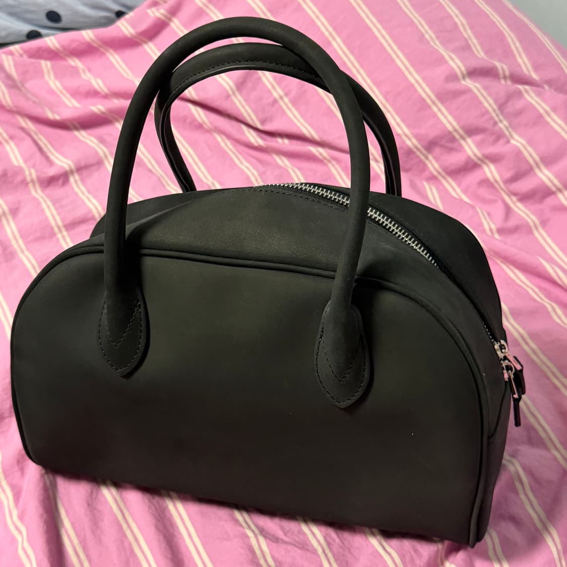 새상품) 시눈 토트백 스무스백 블랙 상품이미지2