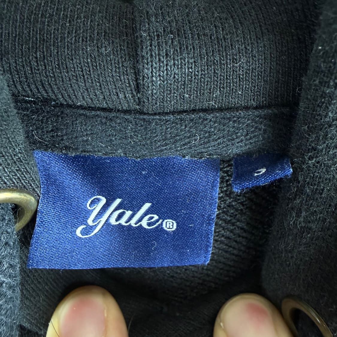 (무료배송)S)예일 자수로고 후드 티 블랙 상품이미지3