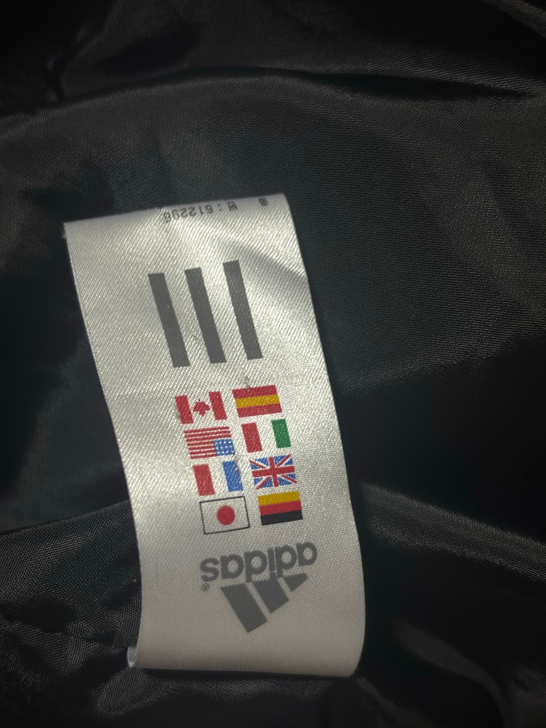 아디다스 올드스쿨 덕 다운 패딩 상품이미지5