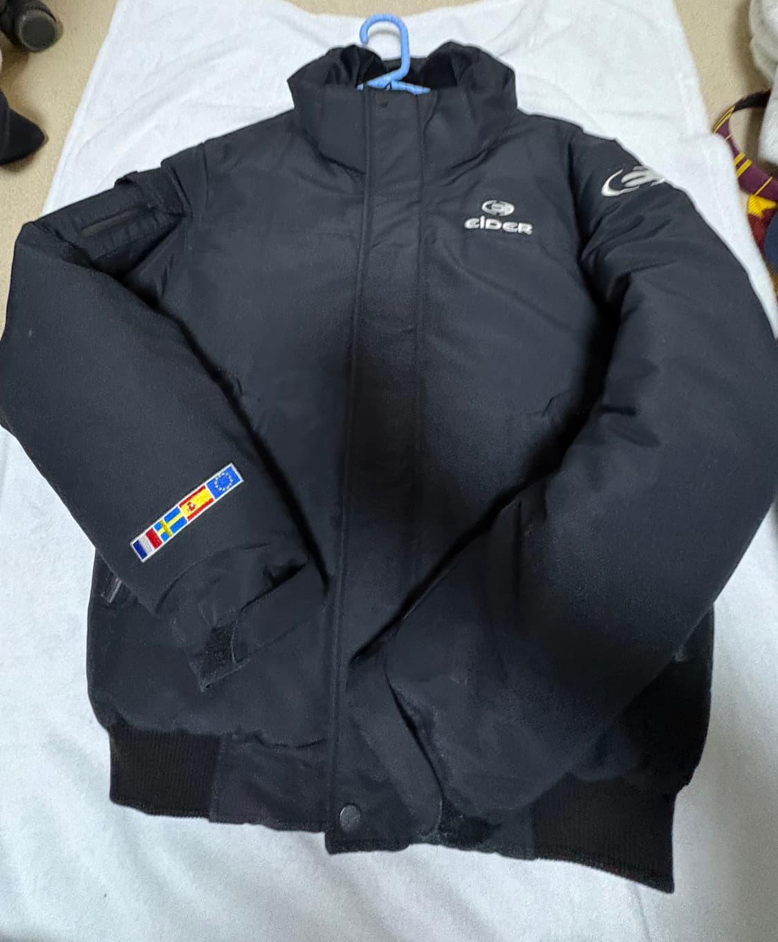 아이더 패딩 xs 상품이미지1