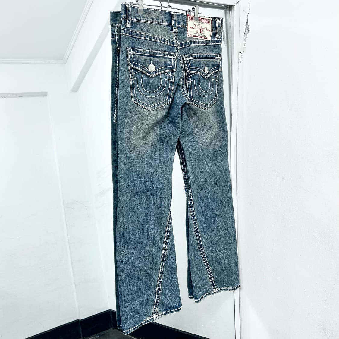 트루릴리전 월드투어 부츠컷 데님 팬츠 상품이미지4