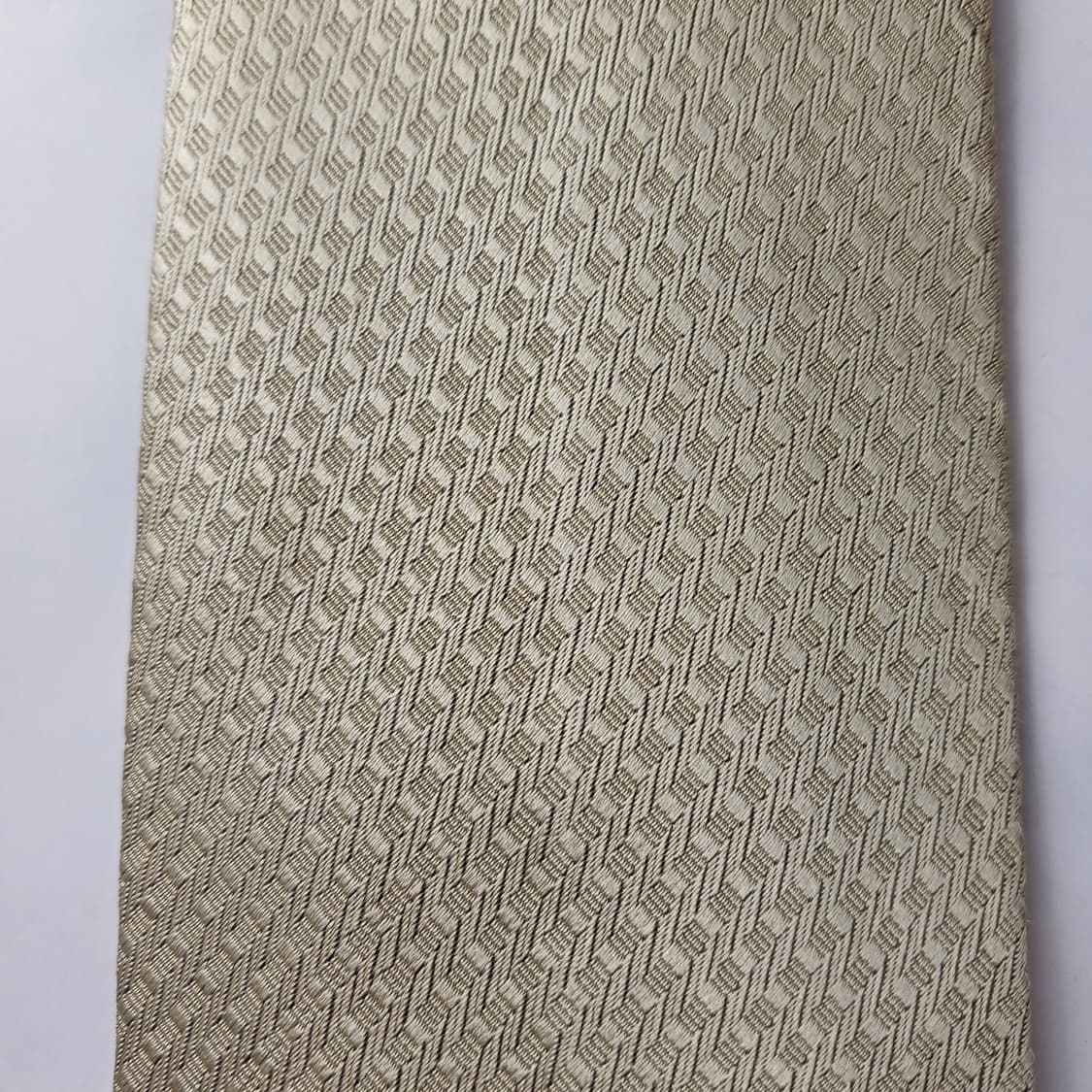 버버리 실크 옐로우 텍스처 패턴 넥타이 9.2cm B등급 E792
 상품이미지4