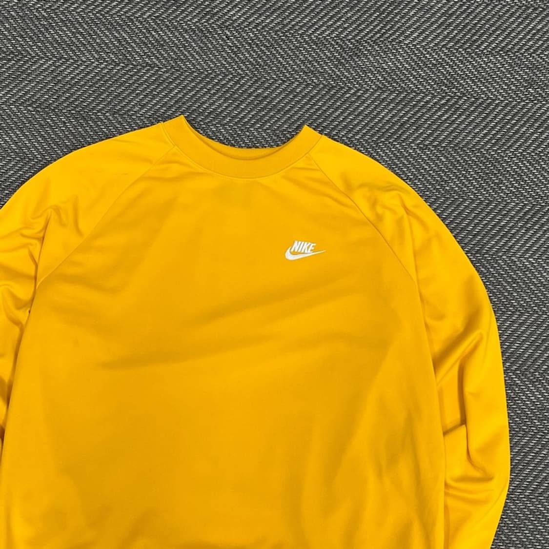 나이키 사이드 프린팅 맨투맨 v1160 상품이미지3