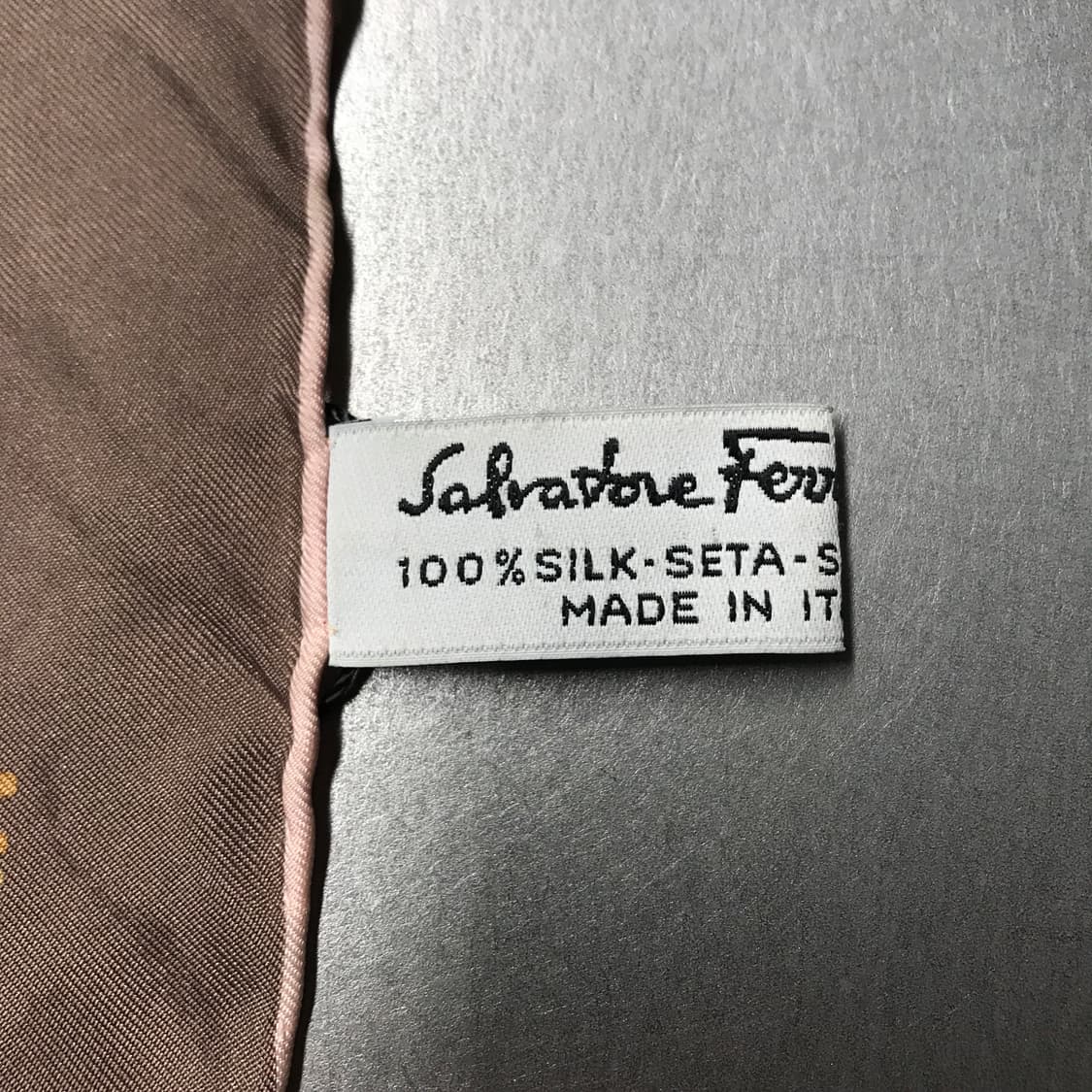 페레가모 실크 스카프 상품이미지6