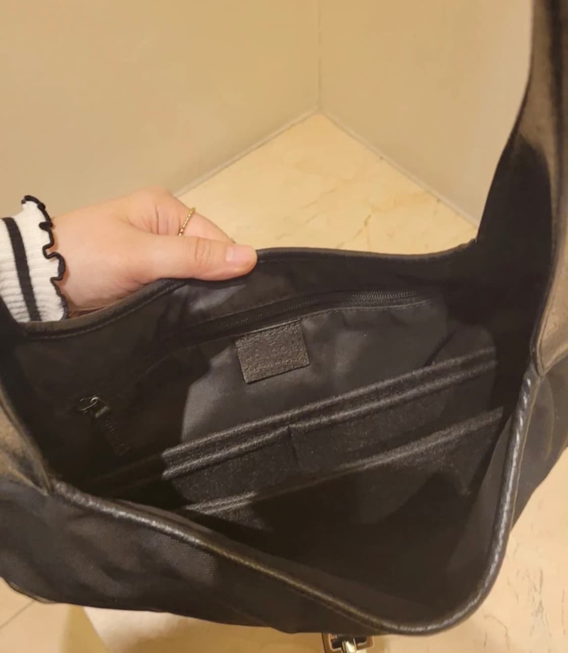 구찌 빈티지 블랙 재키백  상품이미지2
