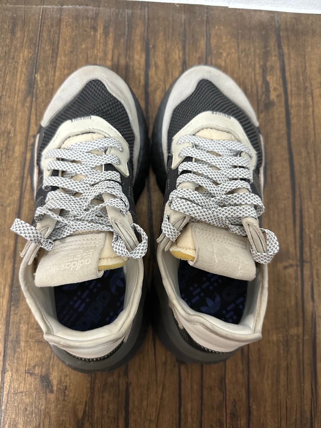 아디다스 나이트 조거 운동화 245mm 상품이미지3