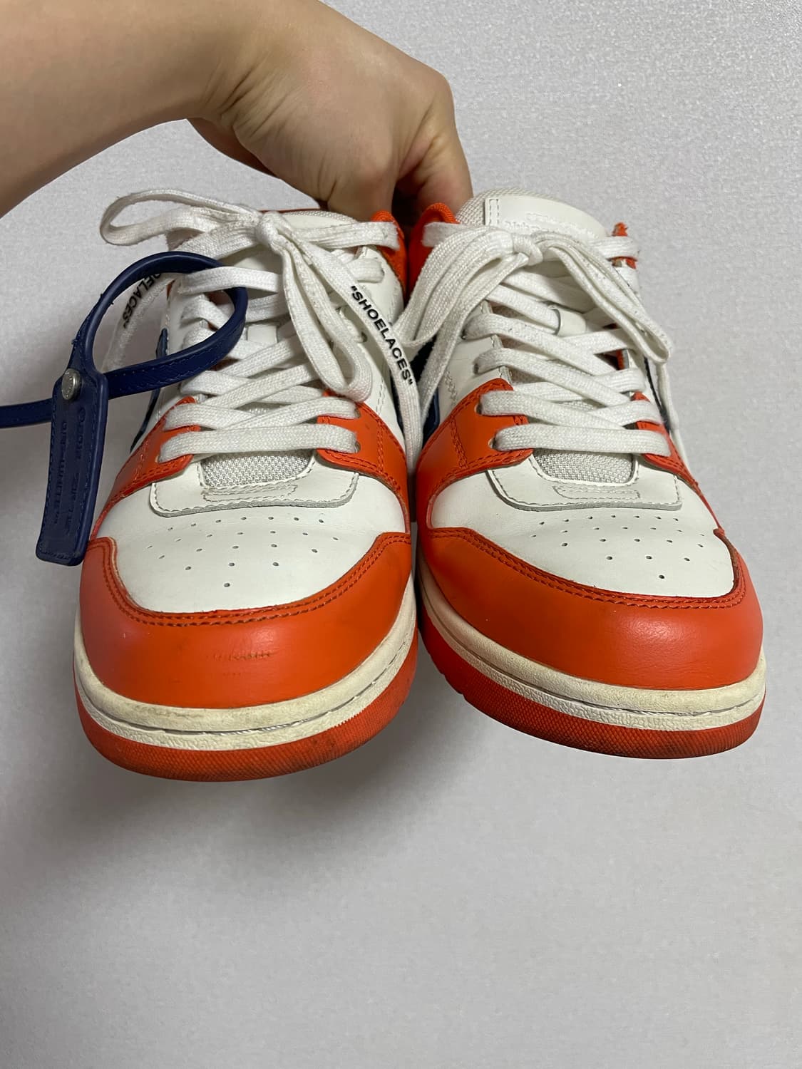 오프화이트 아웃 오브 오피스 스니커즈 상품이미지3