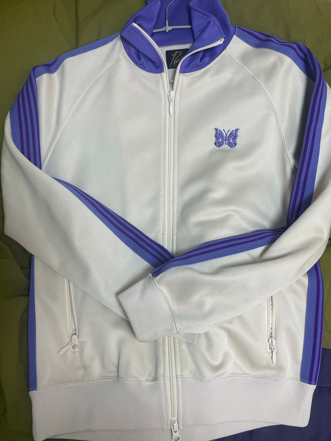 니들스 트랙 자켓 폴리 스무스  아이스 화이트 상품이미지1