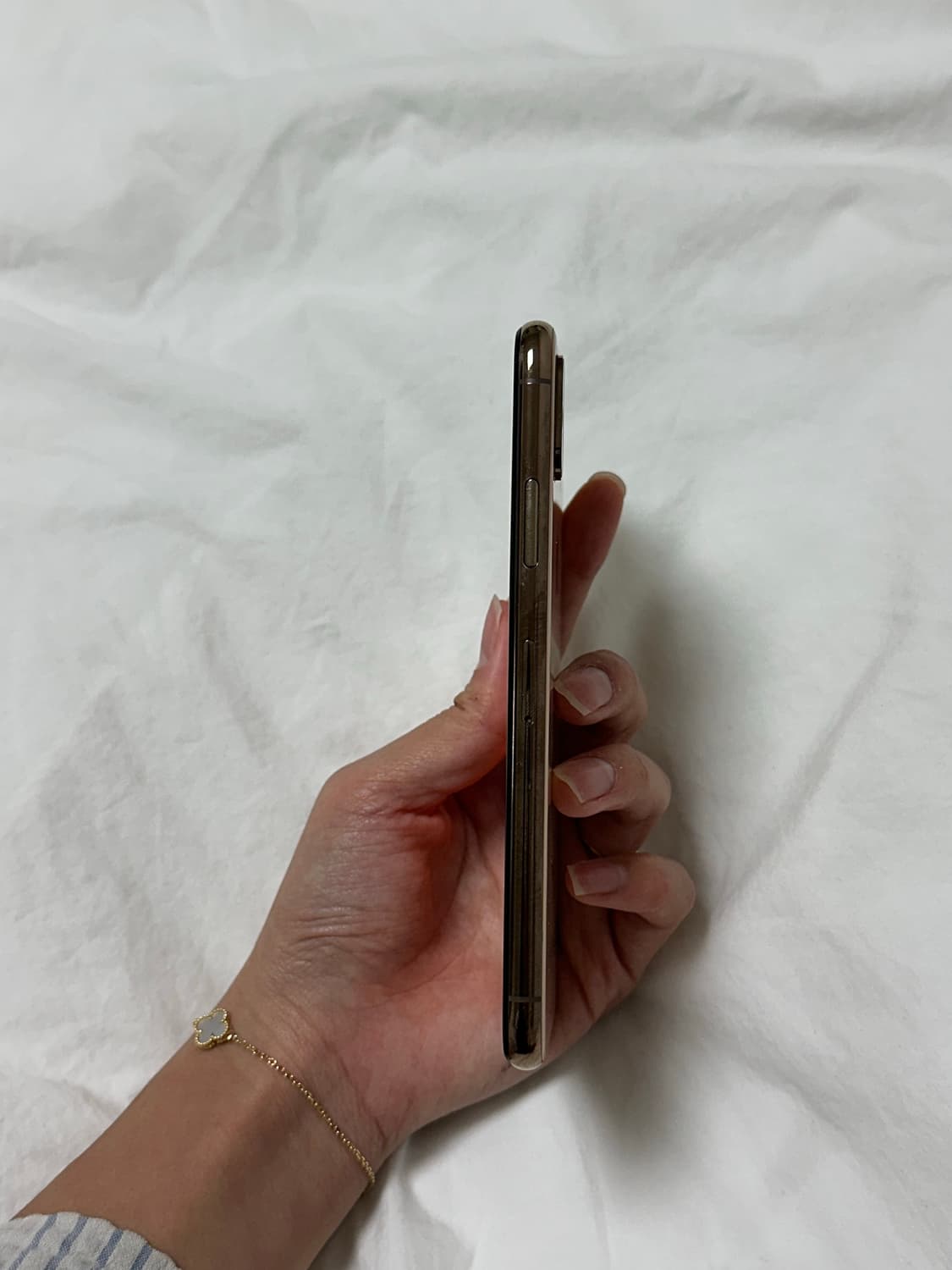 아이폰 XS 골드 256기가 판매합니다 상품이미지5