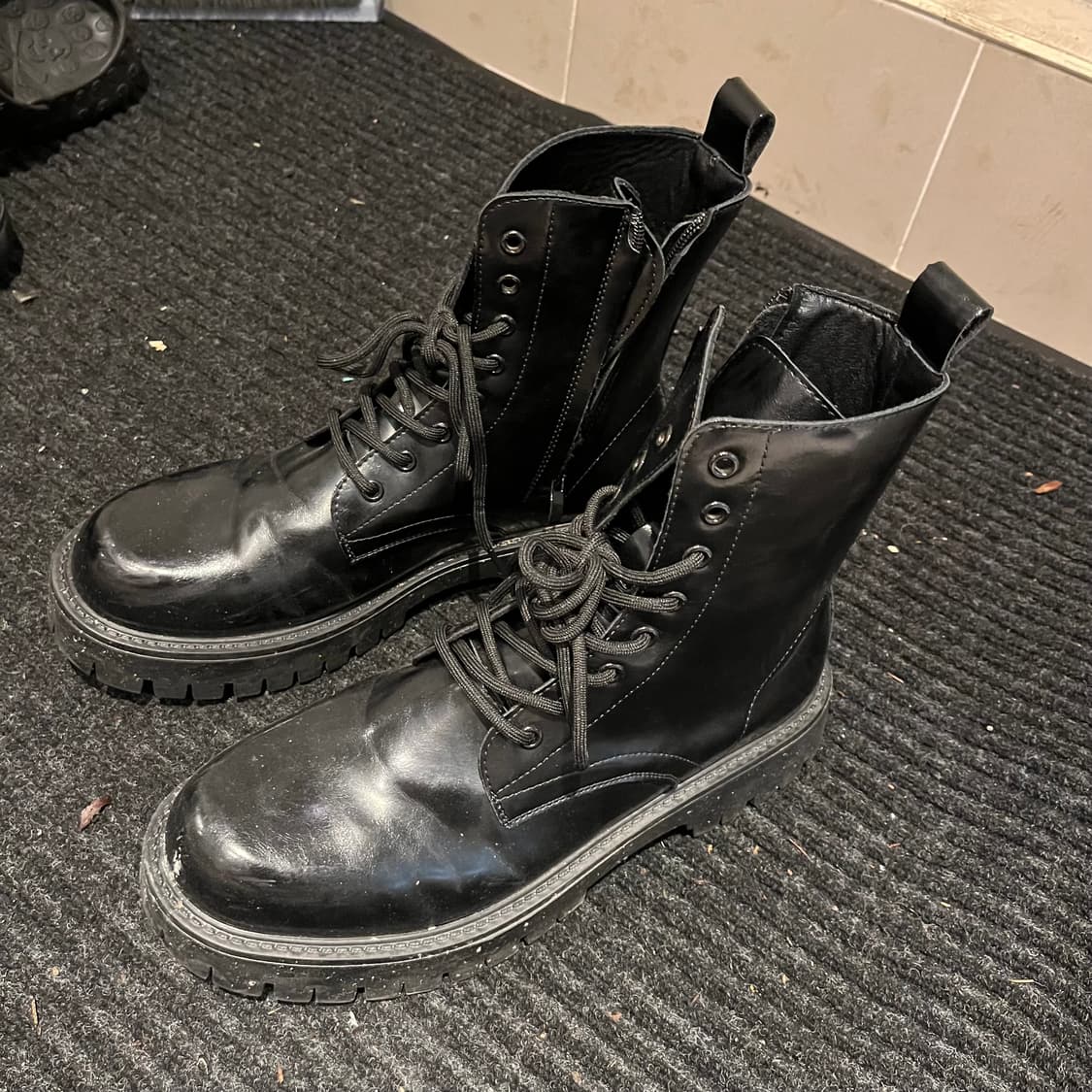 블랙 레이스업 워커 부츠 290 상품이미지1