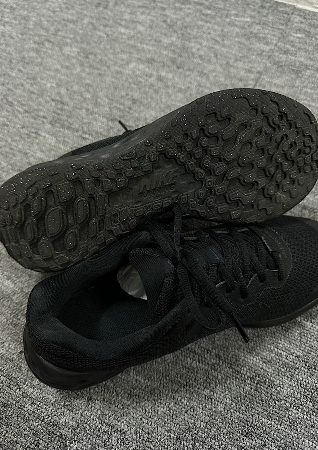 나이키 러닝화 240 상품이미지4