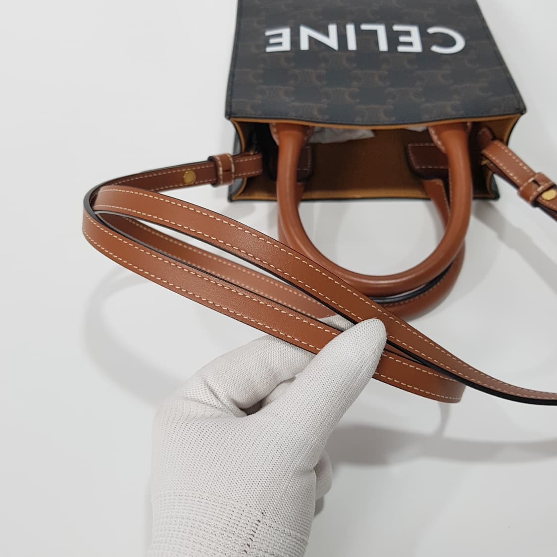 셀린느 트리오페 카바스 미니 토트 크로스백 상품이미지6