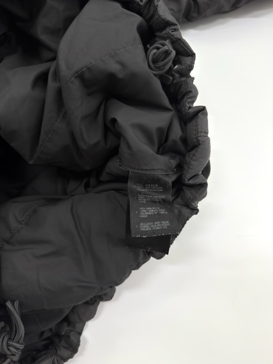 노스페이스 550 필파워 구스다운 경량패딩 그레이 상품이미지5