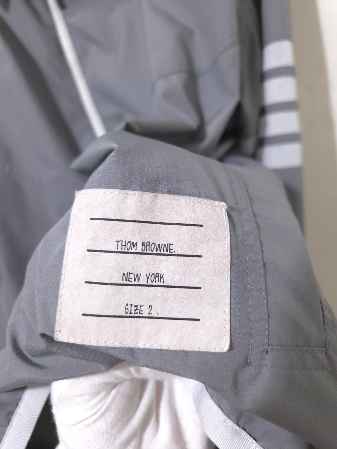 [새상품급] 톰브라운 립스탑 바람막이 자켓 2Size 상품이미지5