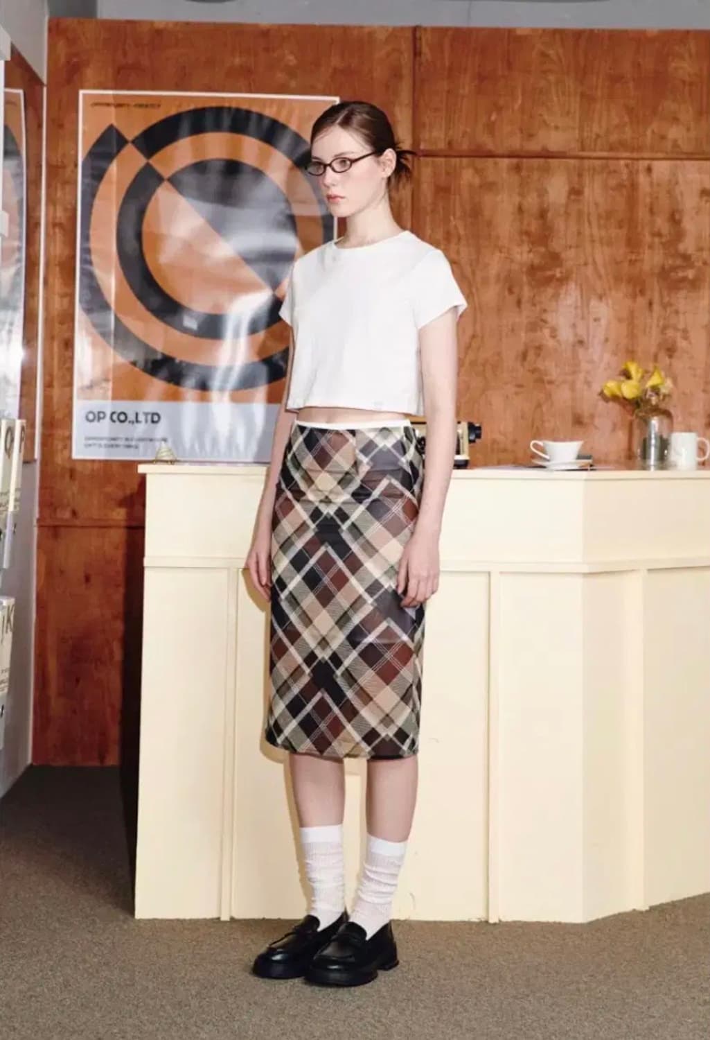 아수라 PREPPIE CHECK SKIRT 여자 아이들 미연 착용 상품이미지4