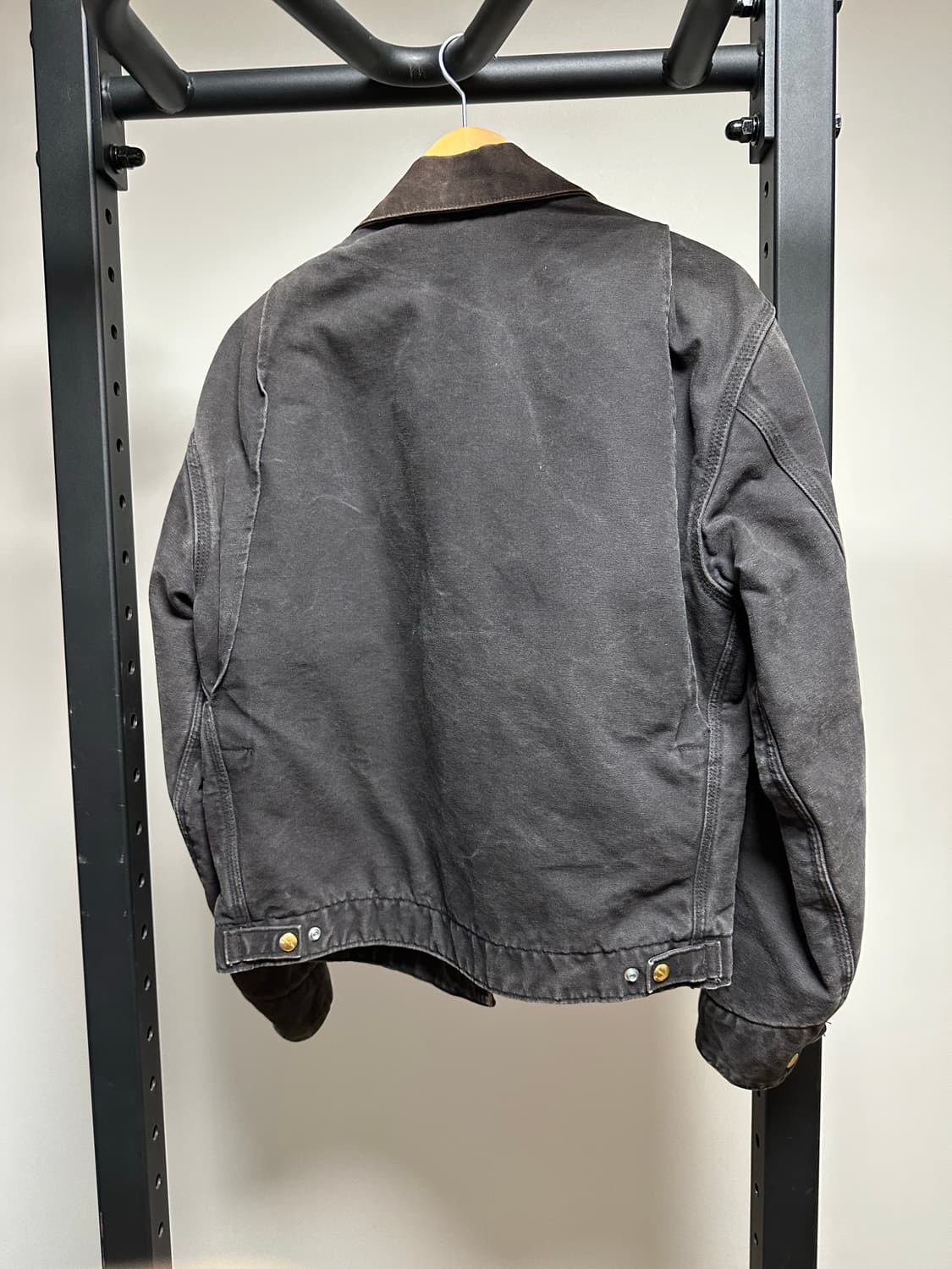 칼하트 j97 blk 디트로이트 자켓 상품이미지2