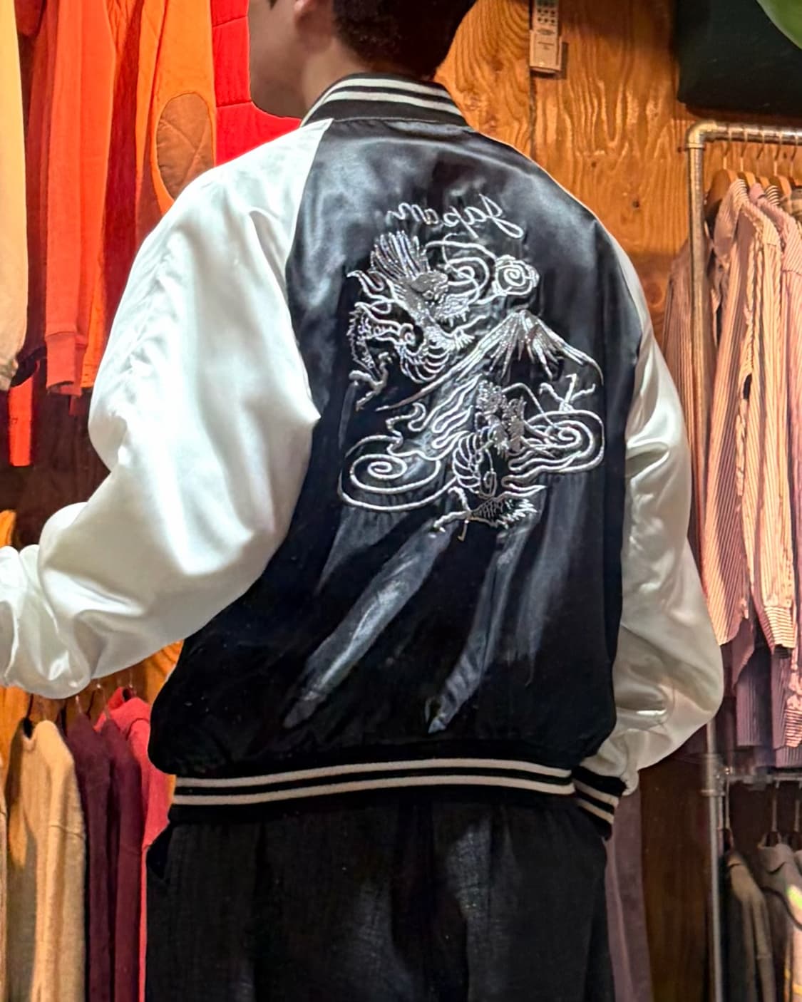 Free JAPAN 용 자수 블랙 배색 스카잔 상품이미지1